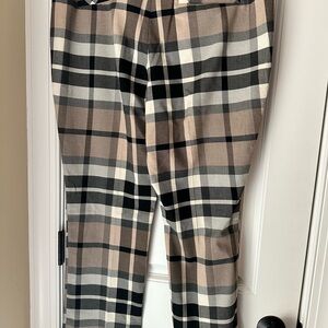 Stylish Plaid Women's Pants